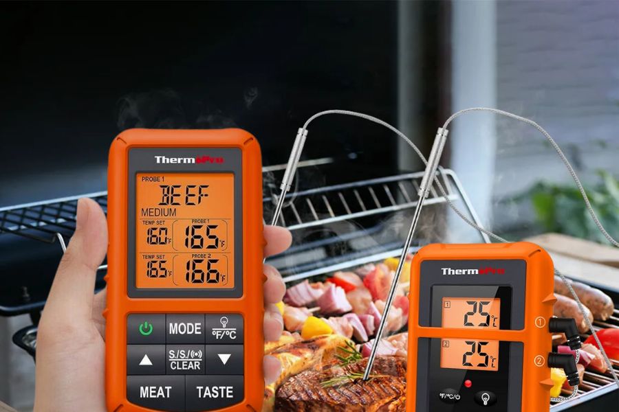 Using ThermoPro TP20 Thermometer to grill meat