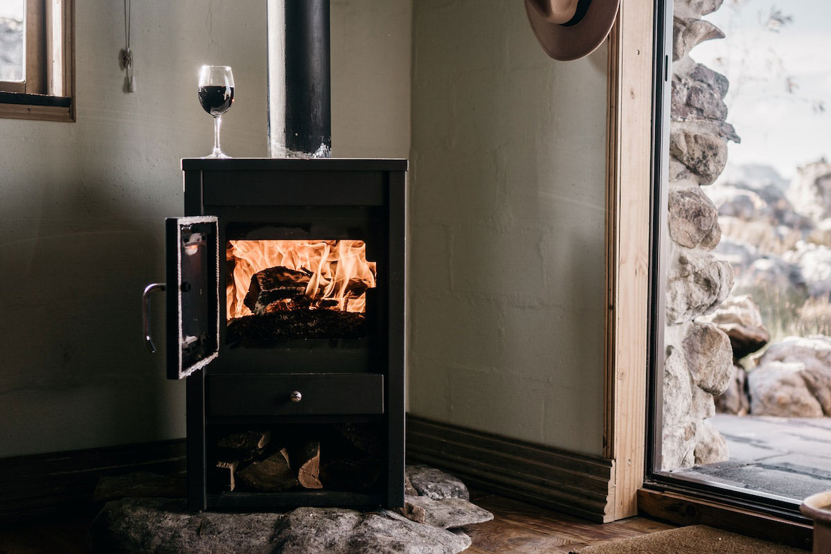 How to Circulate Heat From Wood Stove