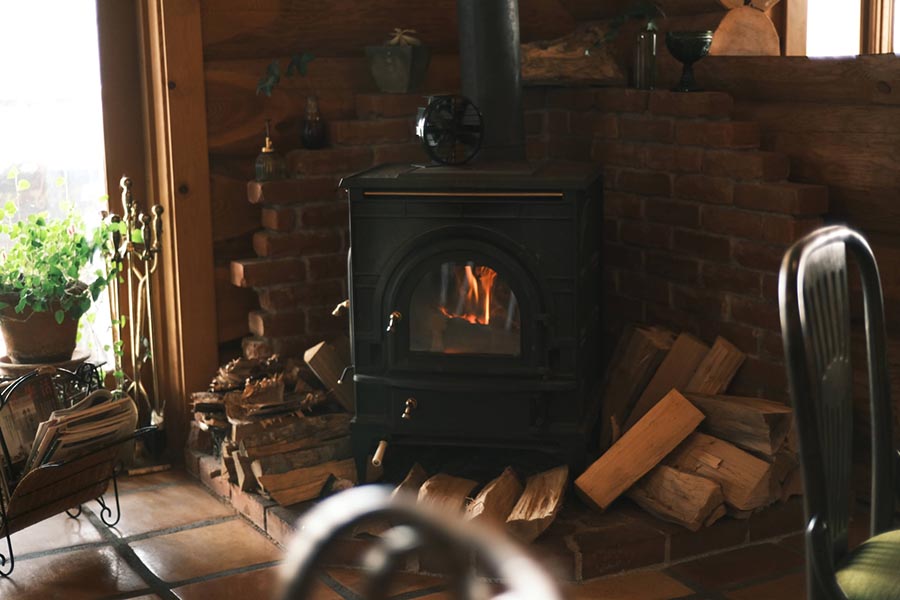 the impact of too dry wood on wood stove efficiency
