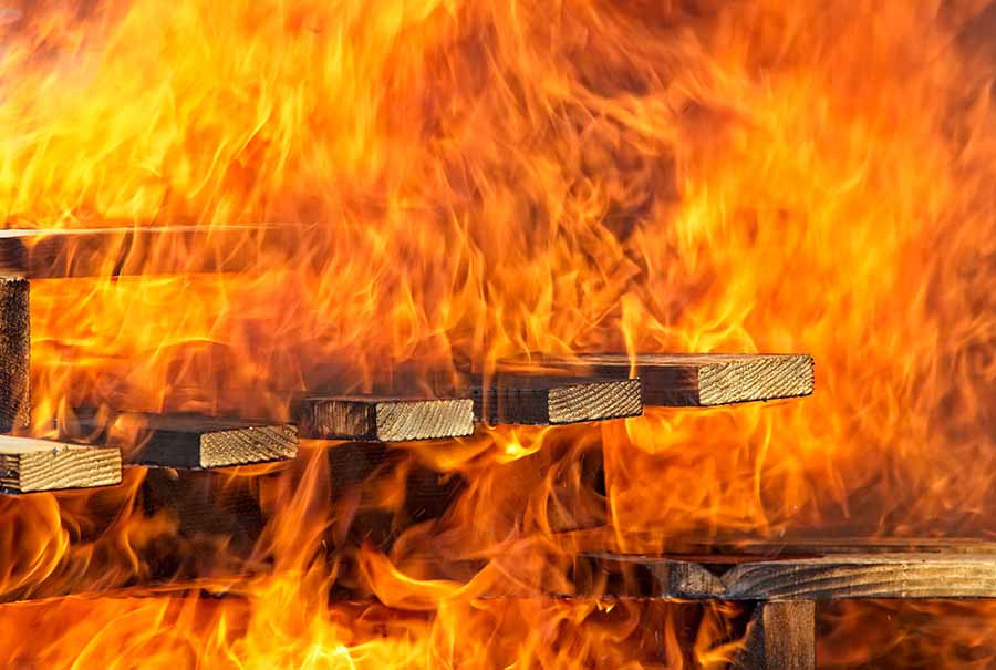 Is Burning Pallet Wood Safe