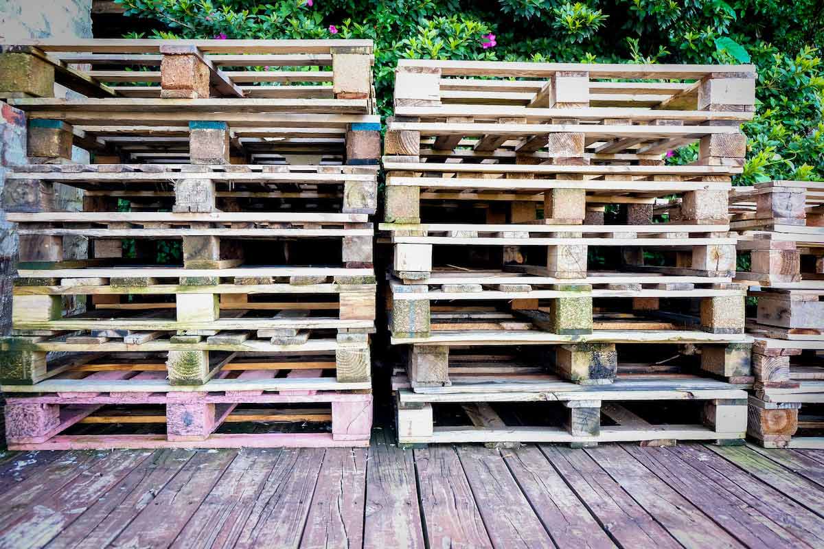 Can You Burn Pallet Wood?